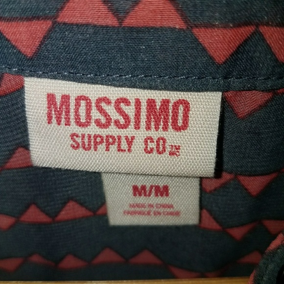 Sleeveless dress - Picture 3 of 3